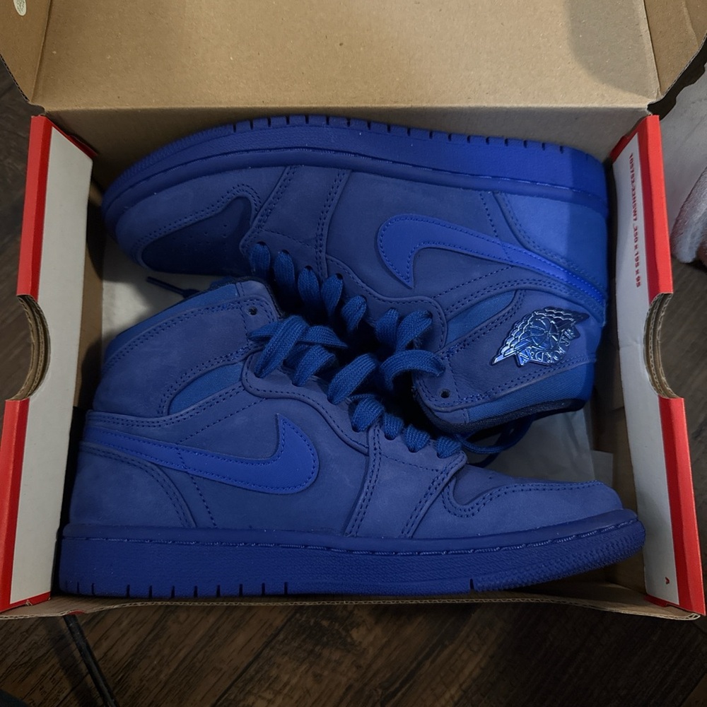 Nike Men's Royal Blue High-Top Sneakers